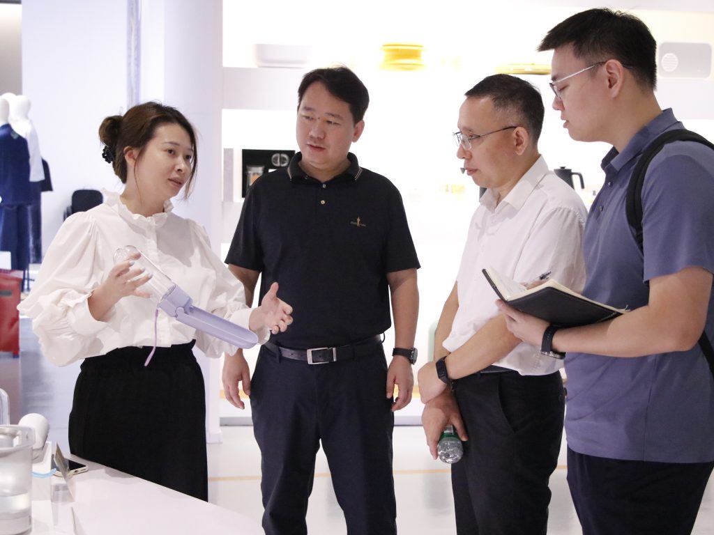 設(shè)計(jì)聯(lián)動(dòng)醫(yī)療:省醫(yī)學(xué)會(huì)聯(lián)同三水區(qū)與設(shè)計(jì)城共探臨床成果轉(zhuǎn)化未來(lái)藍(lán)圖